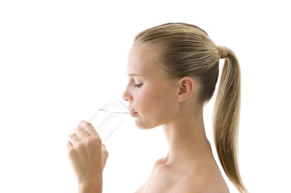 pitná voda pro hubnutí doma