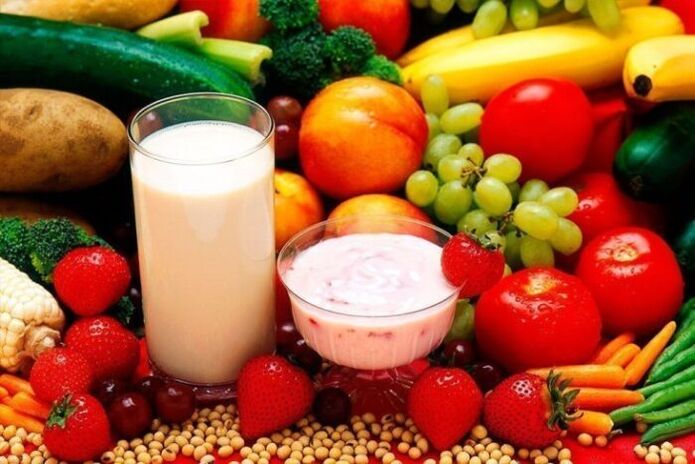 dieta s ovocem a jogurtem